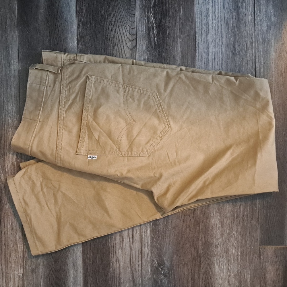 Levis Cotton Khakis 33 32